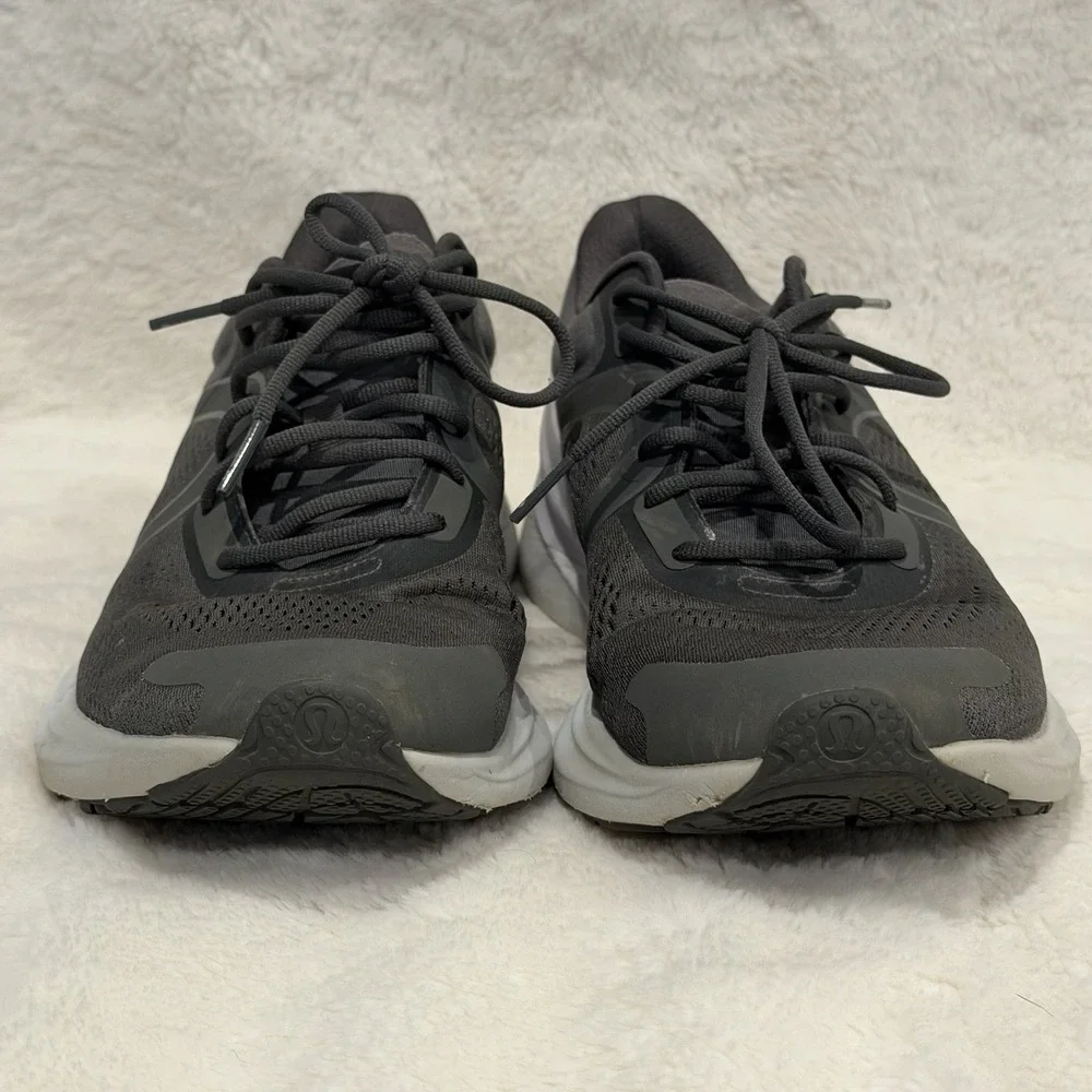 Lululemon Blissfeel Run 2 Shoes Black/Asphalt Grey Women's size 11